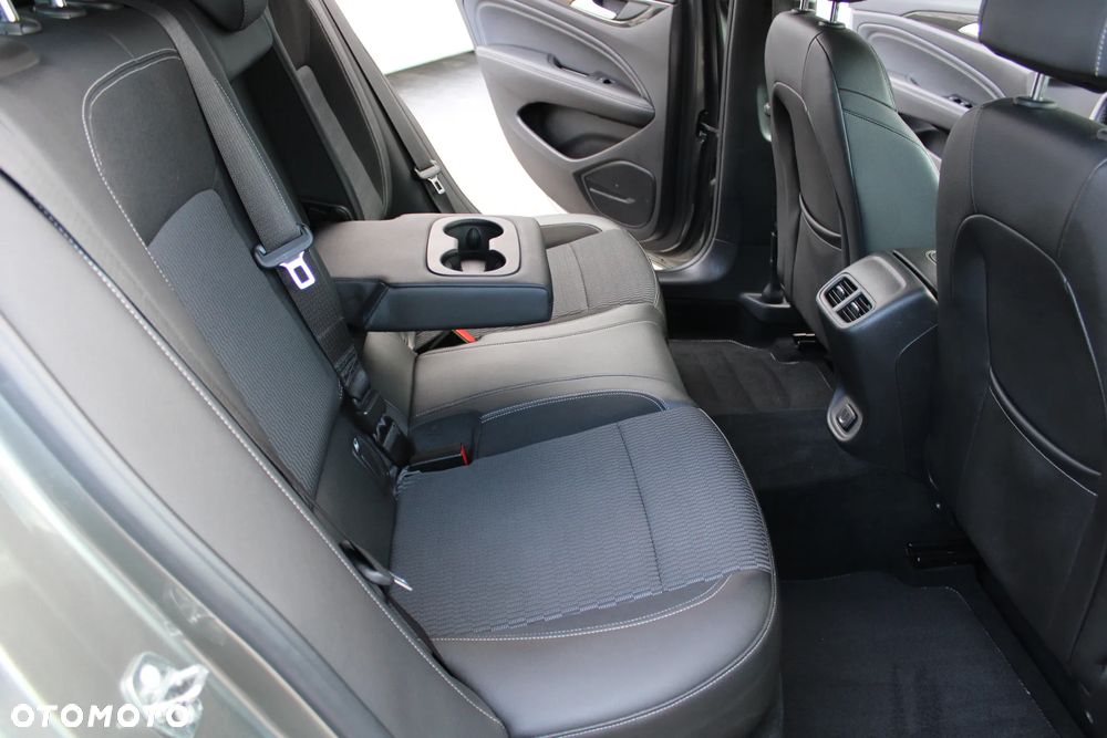 Opel Insignia CT 1.5 T Elite S&S - 9