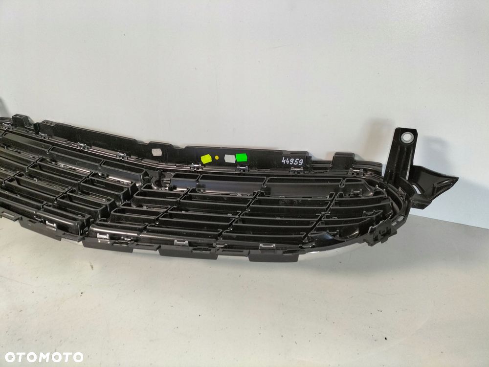 atrapa kratka grill mercedes e klasa w213 lift 20- elegance - 7