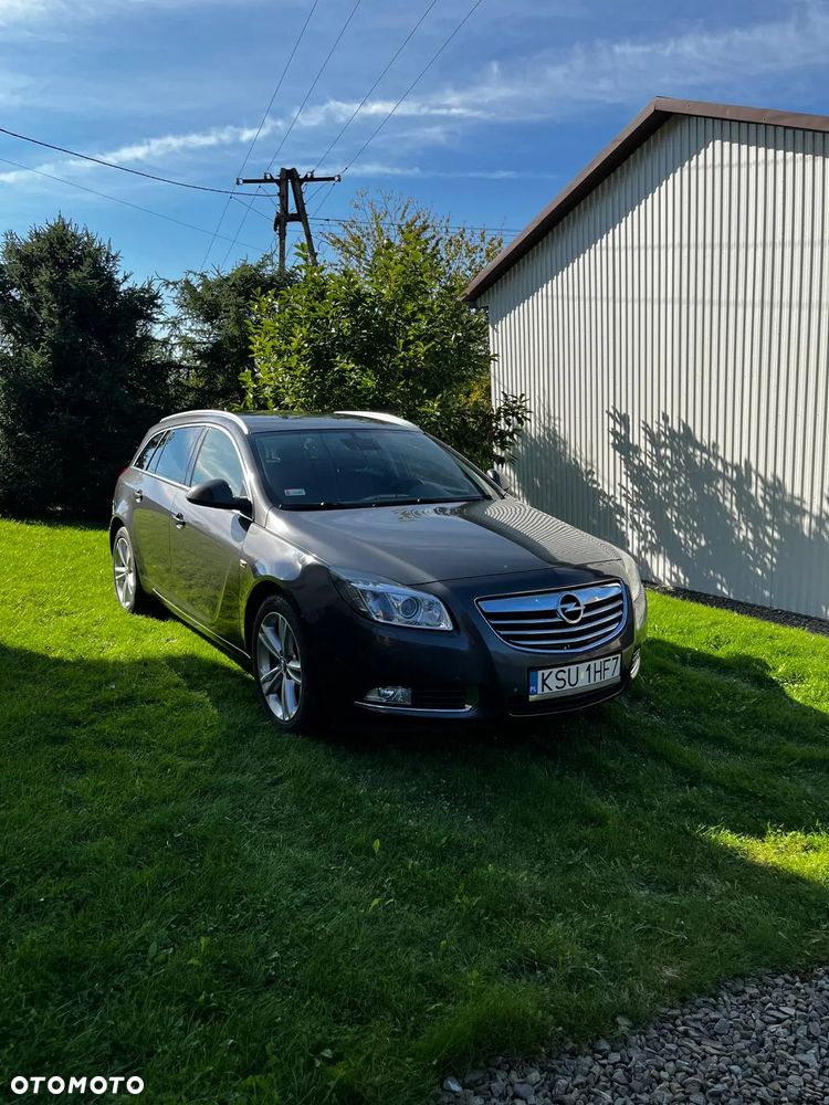 Opel Insignia 2.0 Turbo Sports Tourer 4x4 Automatik Active - 10