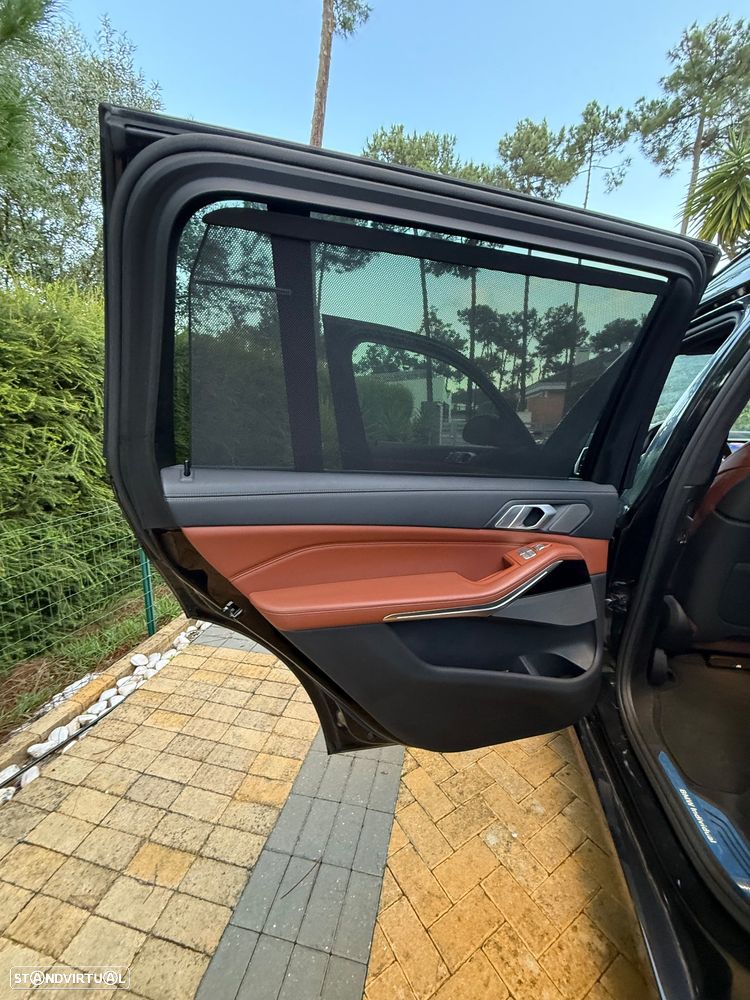 BMW X7 30 d xDrive Pack M - 36