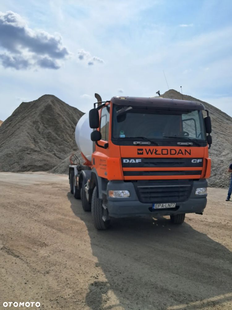 DAF CF - 2