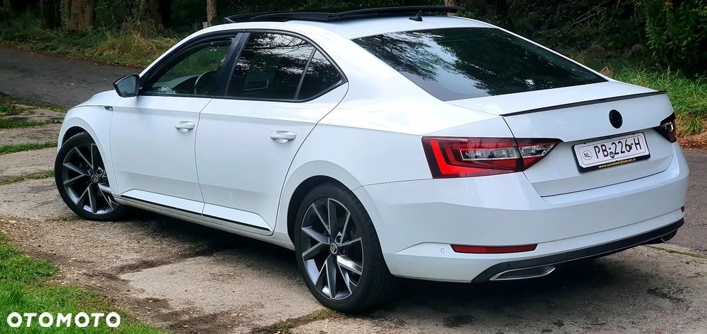 Skoda Superb 1.4 TSI ACT Sportline - 30
