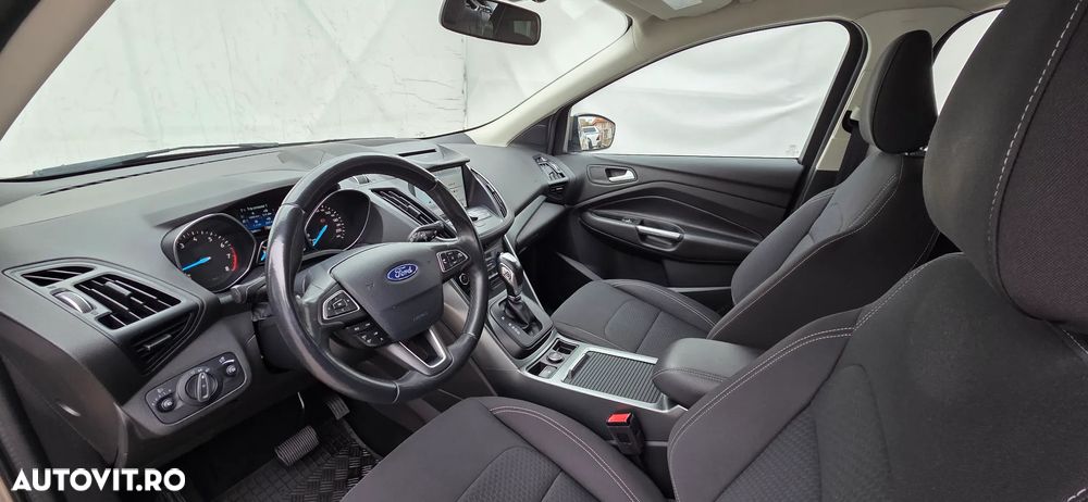 Ford Kuga 1.5 EcoBoost 4WD Aut. Trend - 13