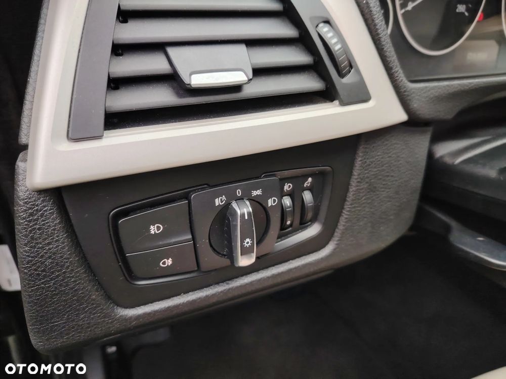 BMW Seria 3 - 16
