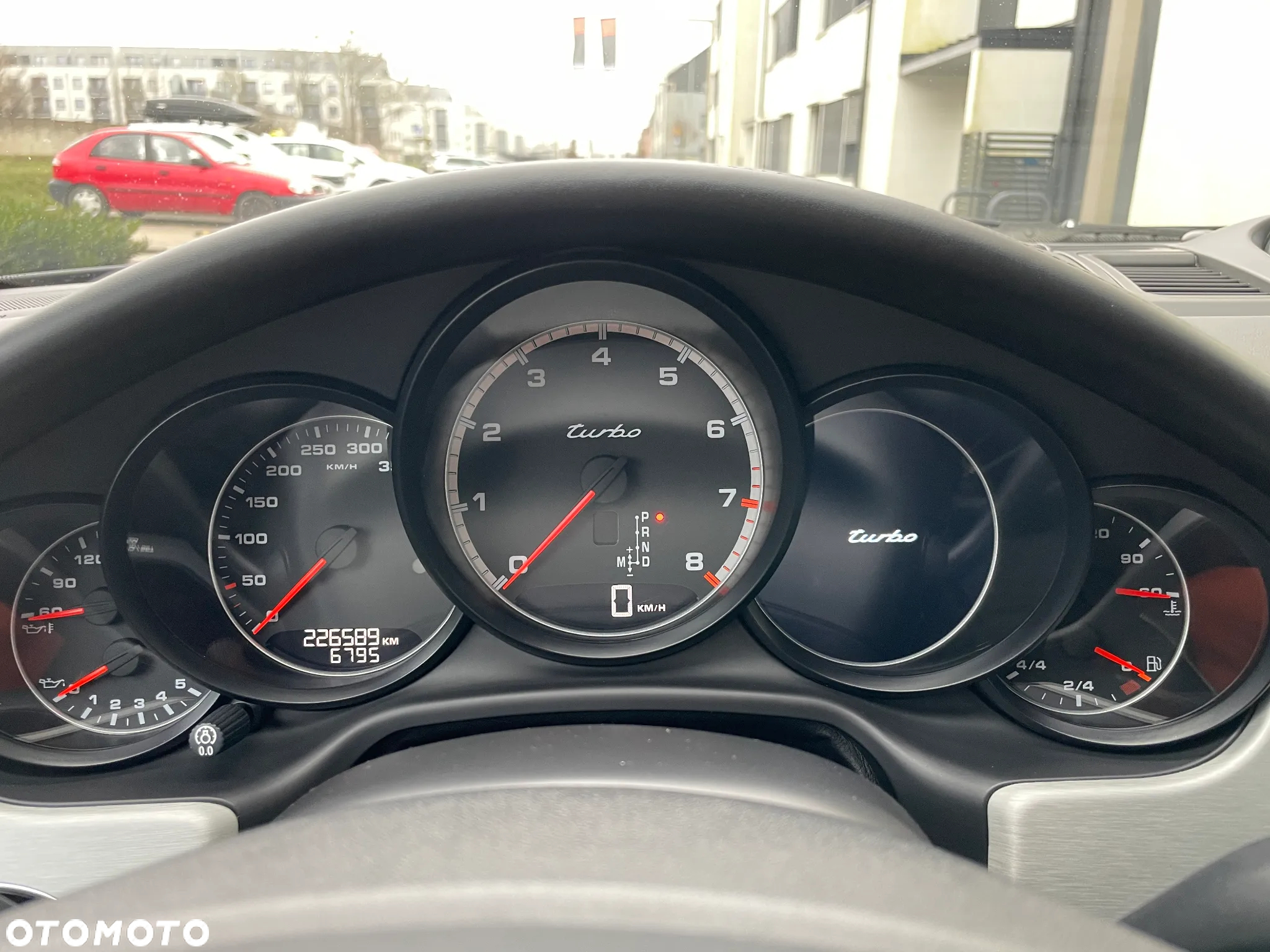 Porsche Panamera Turbo - 30