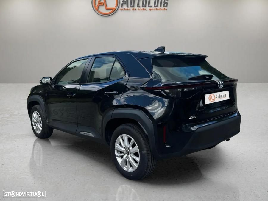 Toyota Yaris Cross 1.5 HDF Comfort Plus - 2