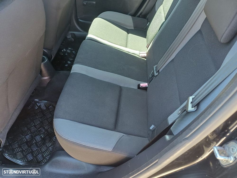 Peugeot 207 1.4 16V Active - 6