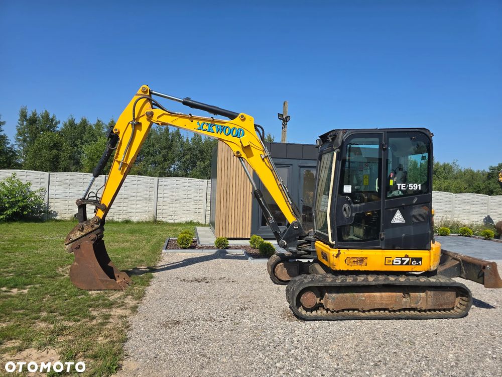 JCB - 1