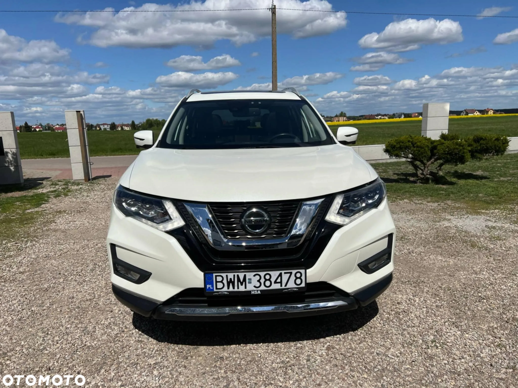 Nissan Rogue - 18