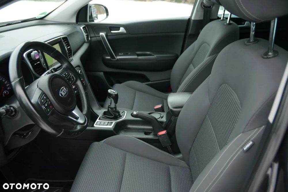 Kia Sportage 1.6 GDI L Business Line Plus 2WD - 24