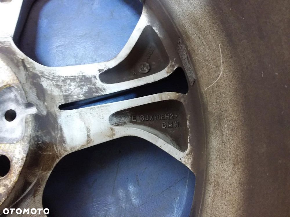 BMW X3 F25 FELGA ALUMINIOWA 8JX18 5X120 6862889 - 4