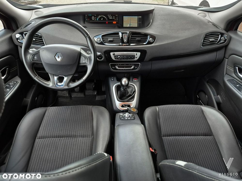 Renault Grand Scenic - 23