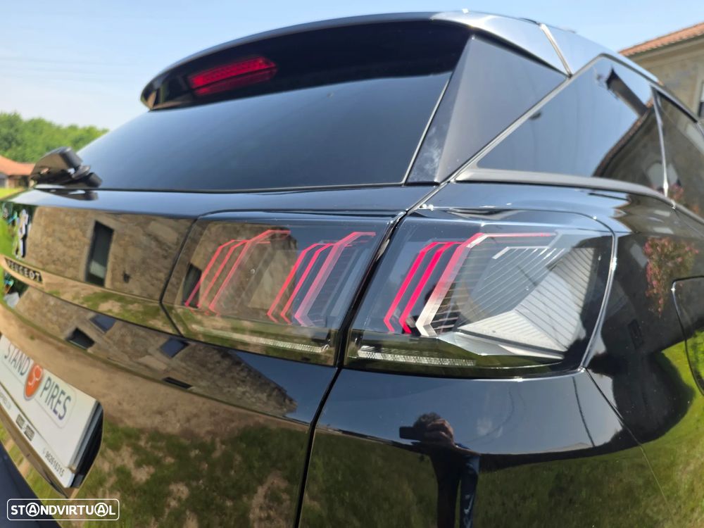 Peugeot 3008 1.2 PureTech Allure Pack EAT8 - 8