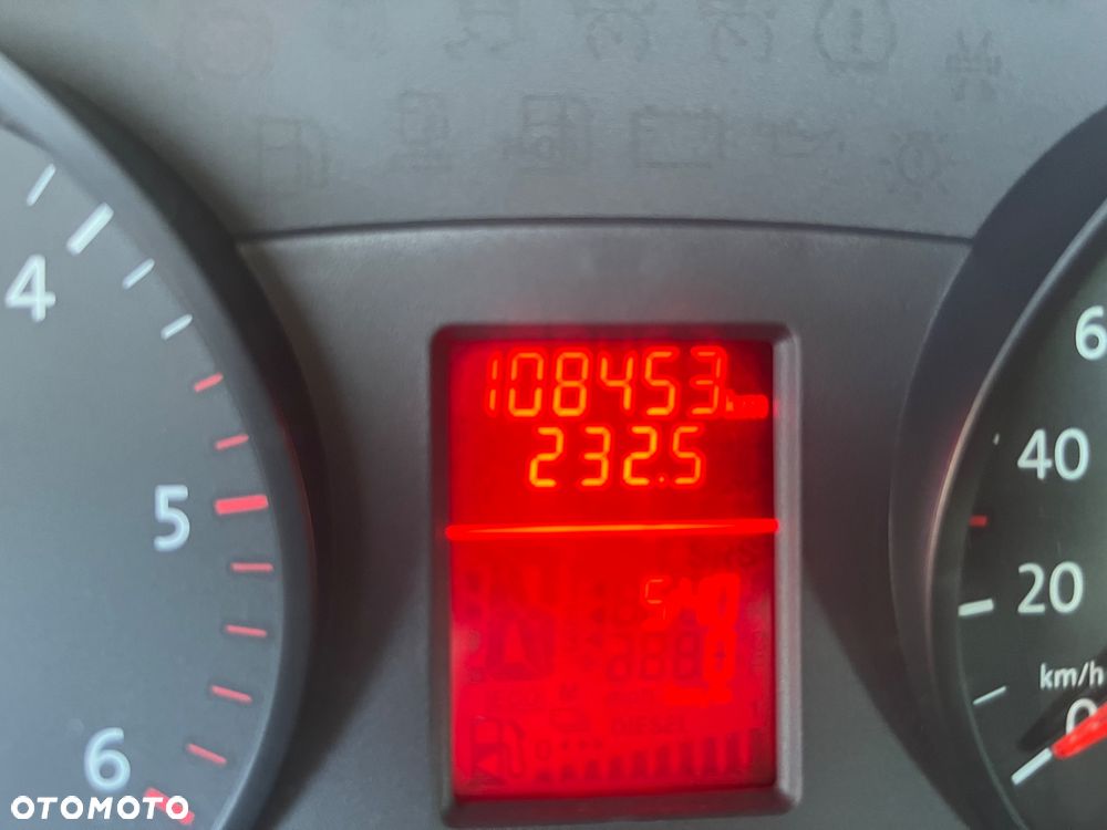 Volkswagen Crafter - 12