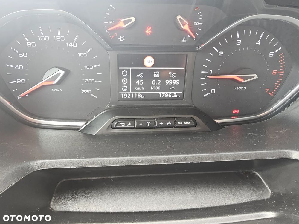 Peugeot Rifter BlueHDI 130 L1 Allure Pack - 9