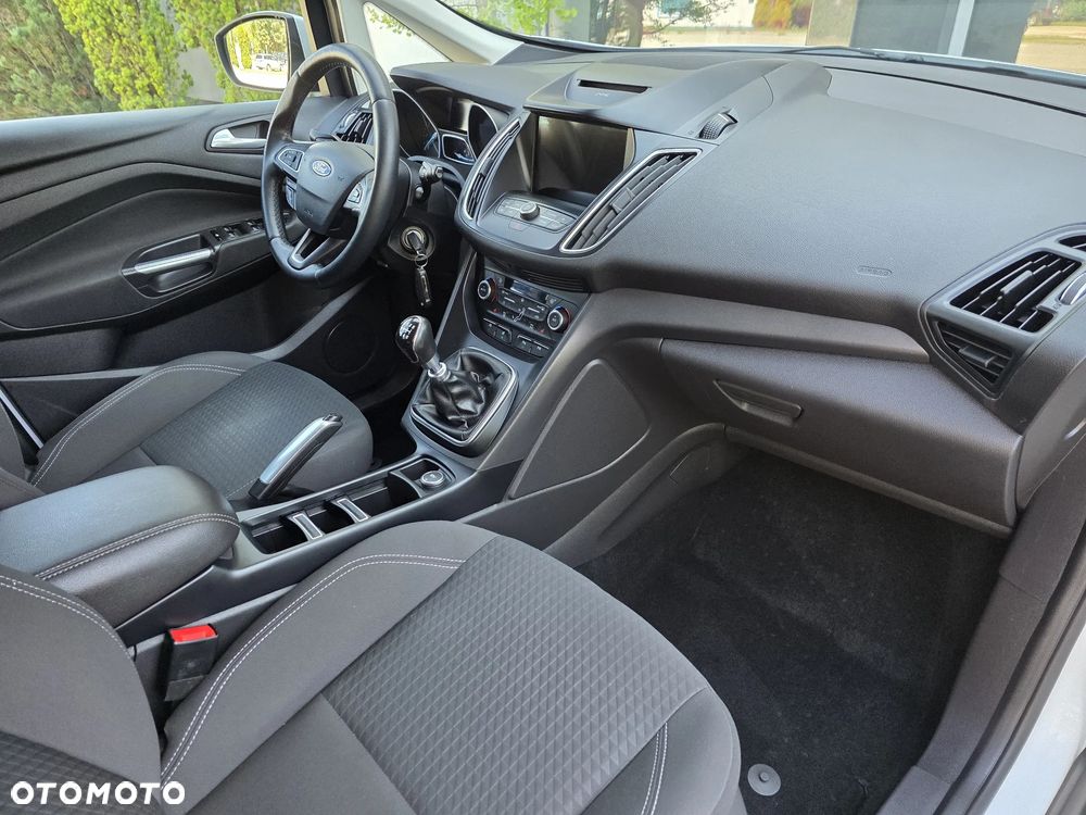 Ford C-MAX 1.0 EcoBoost Titanium ASS - 19
