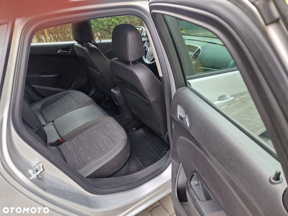 Opel Astra 1.4 T Active - 12