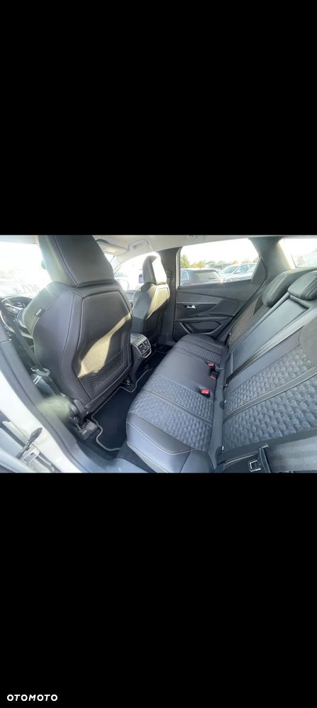 Peugeot 3008 1.5 BlueHDi Road Trip S&S - 16