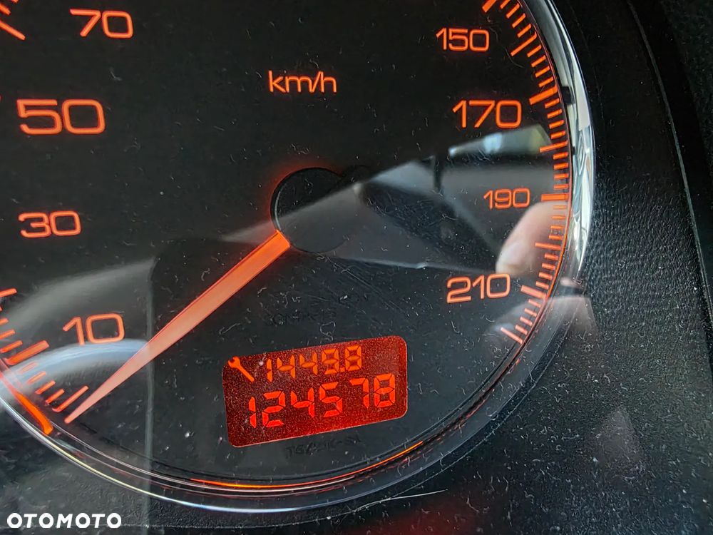 Peugeot 307 - 11