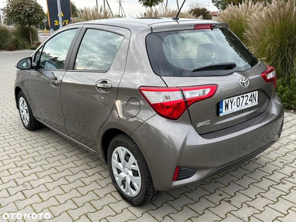 Toyota Yaris - 6