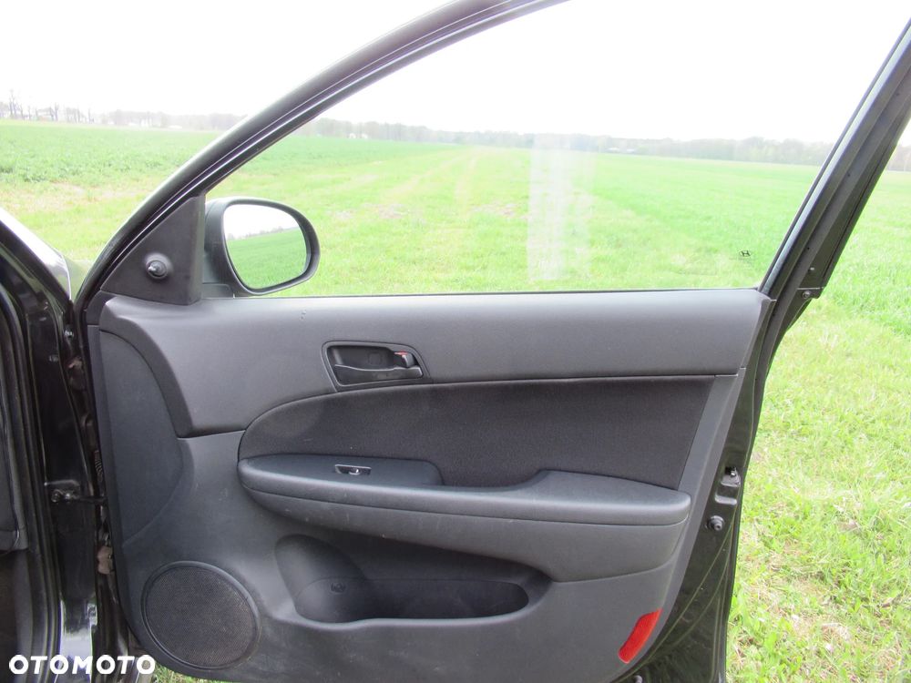 Hyundai i30 i30cw 1.6 CRDi Classic - 28