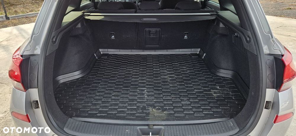 Hyundai i30 1.0 T-GDI Smart DCT - 34