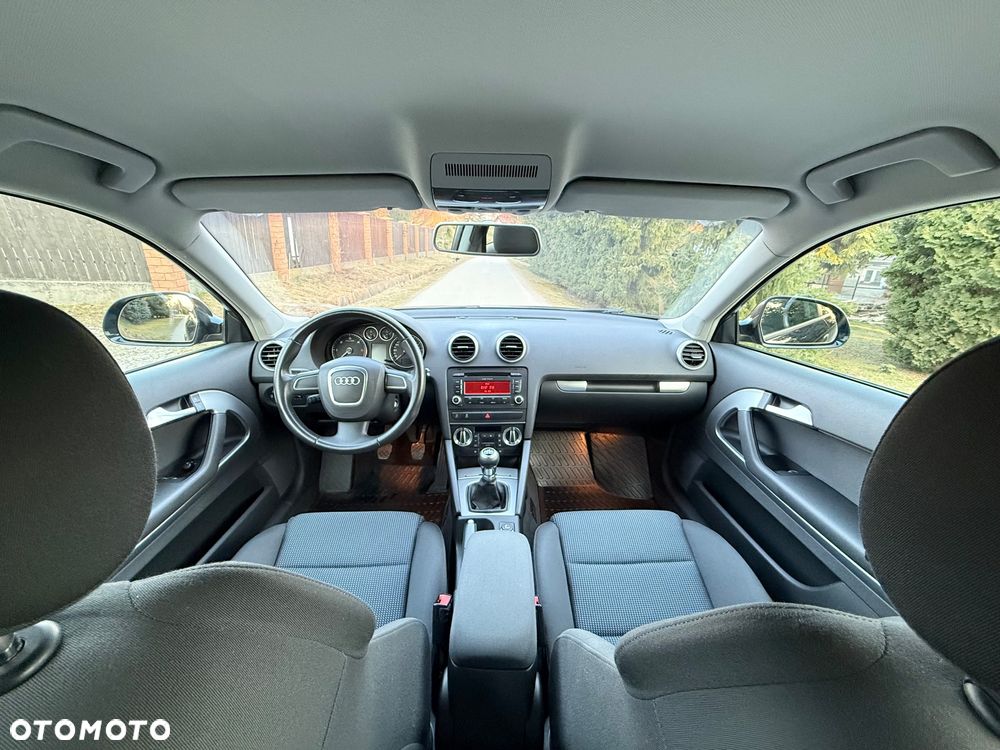 Audi A3 3-drzwiowe 1.6 TDI DPF Ambition - 20