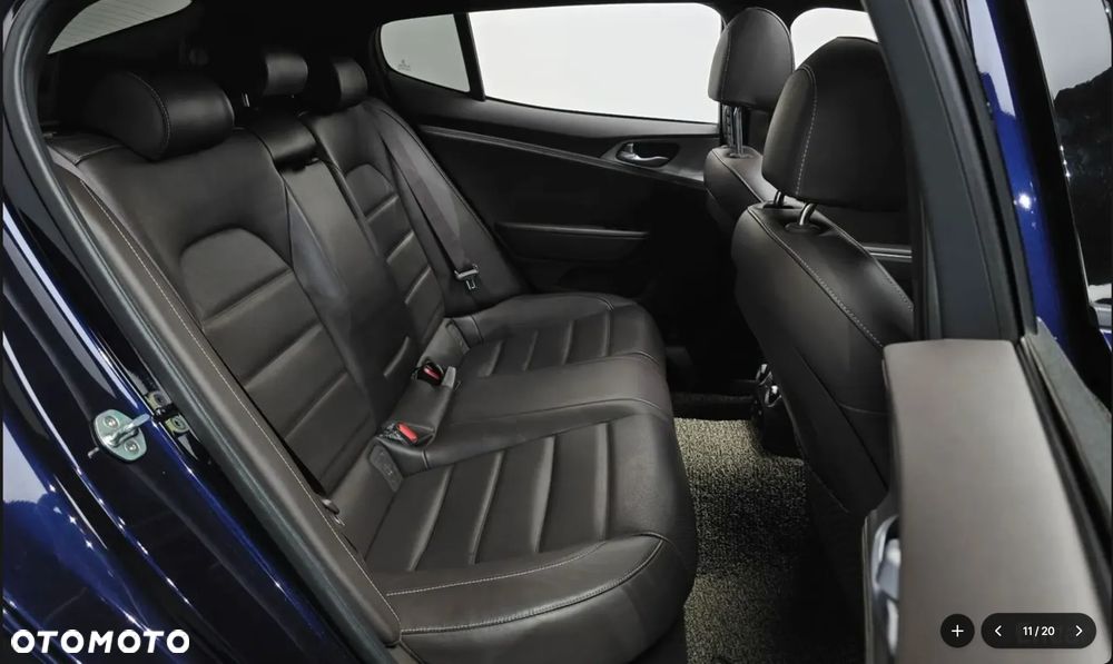 Kia Stinger 2.0 T-GDI GT Line - 11