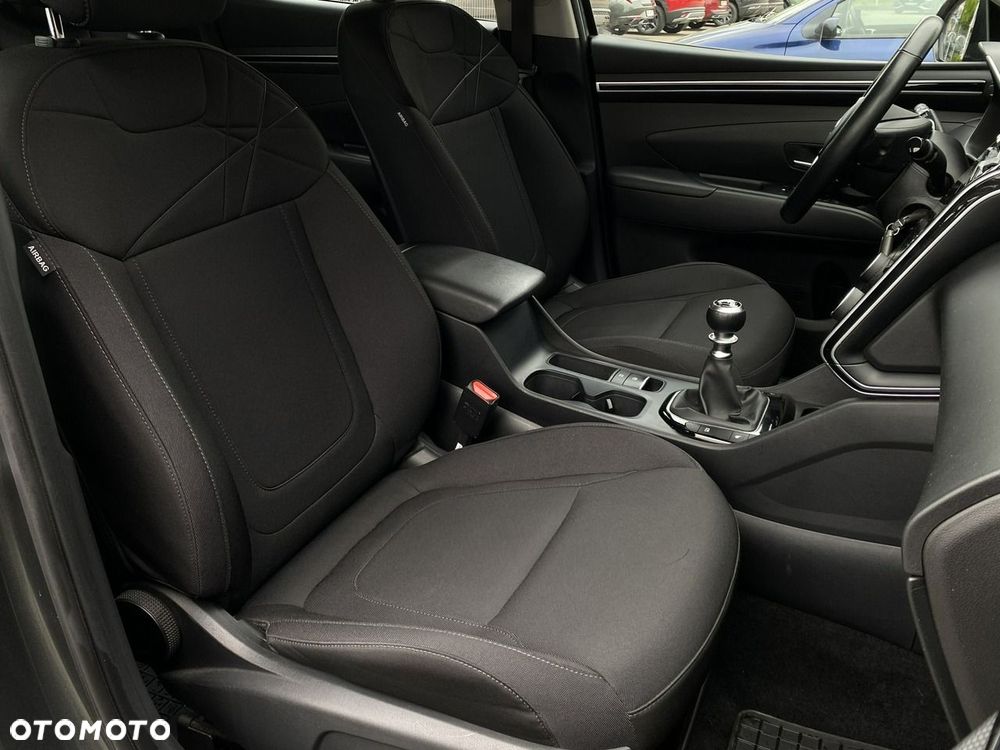 Hyundai Tucson - 32