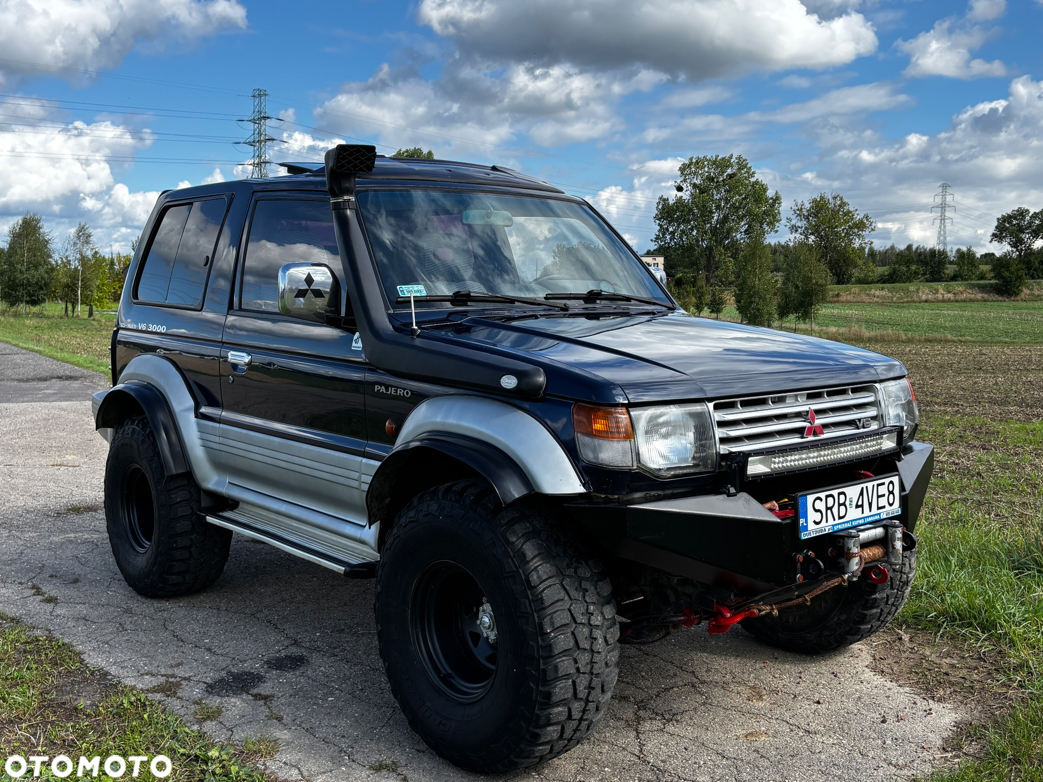 Mitsubishi Pajero 3.0 GLS - 3
