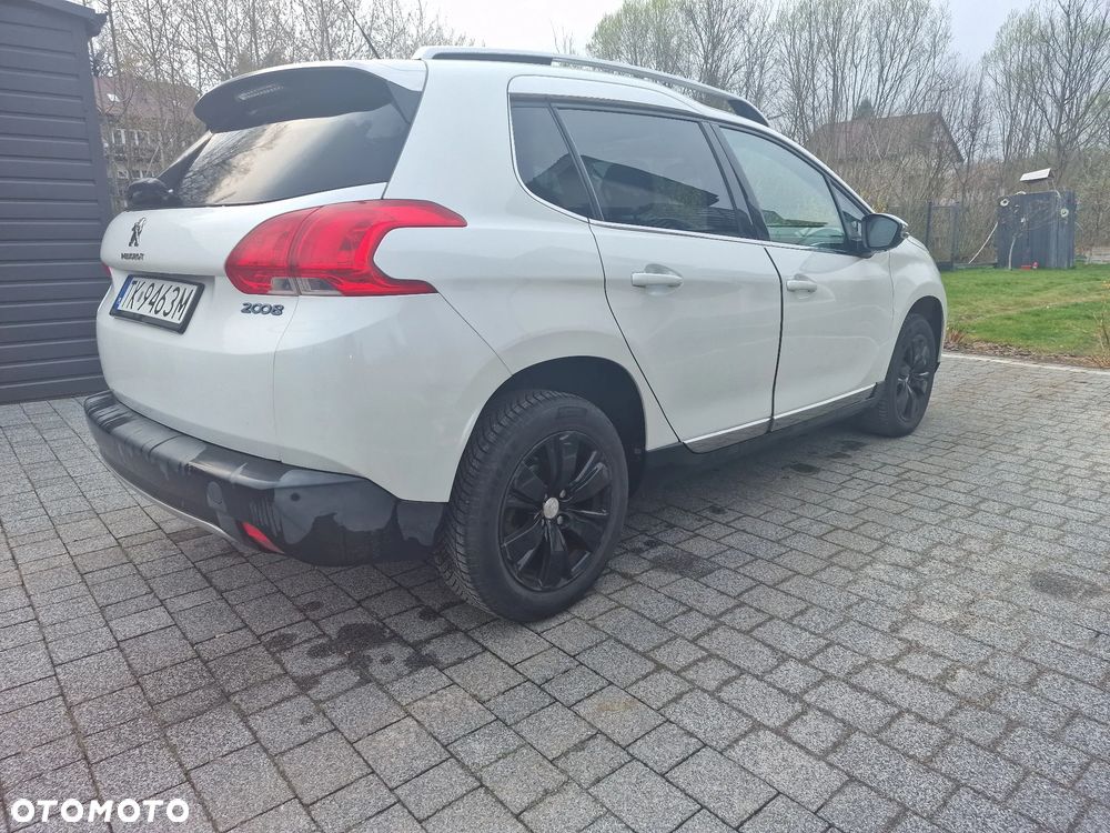 Peugeot 2008 1.6 VTi Allure - 3