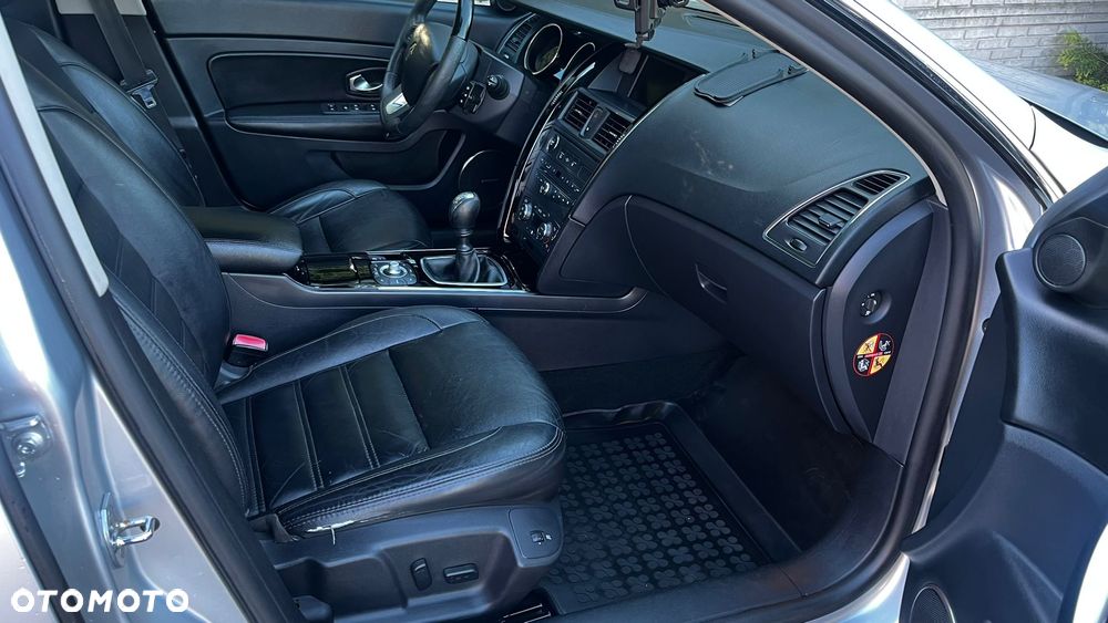 Renault Latitude - 21