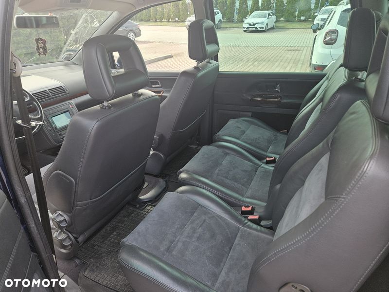 Volkswagen Sharan - 15
