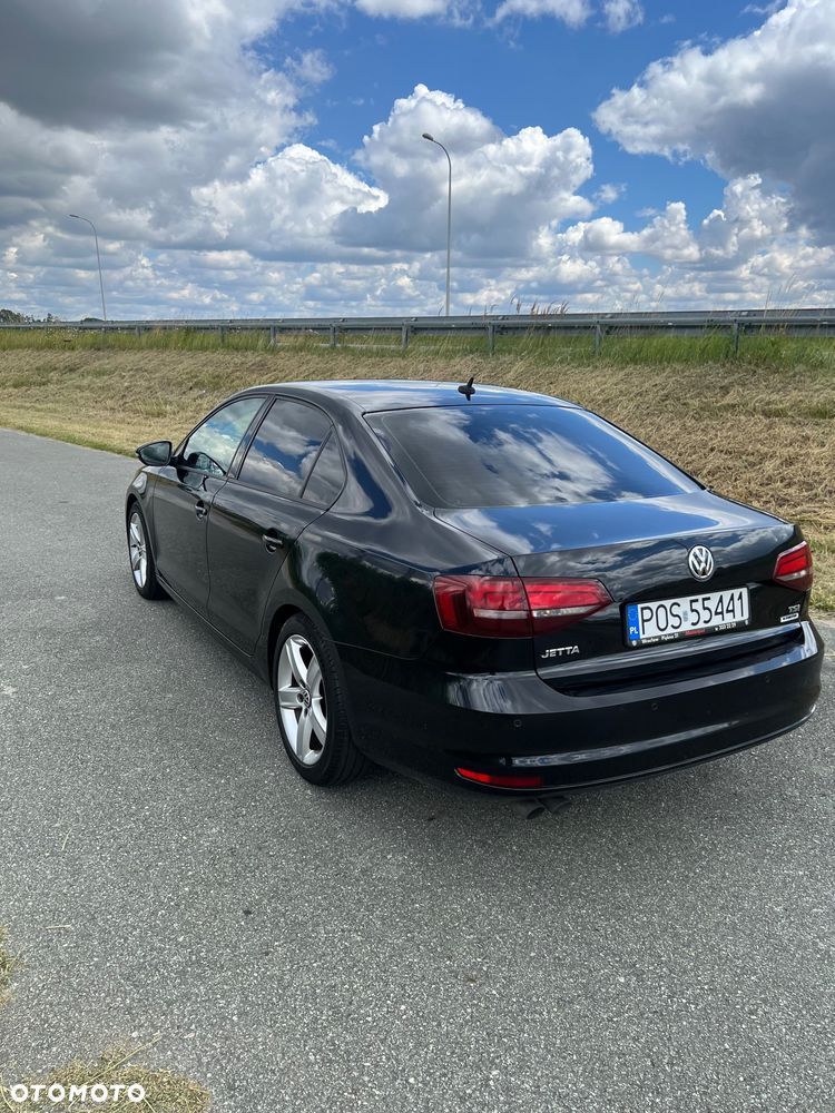 Volkswagen Jetta 1.4 TSI BMT Comfortline - 12