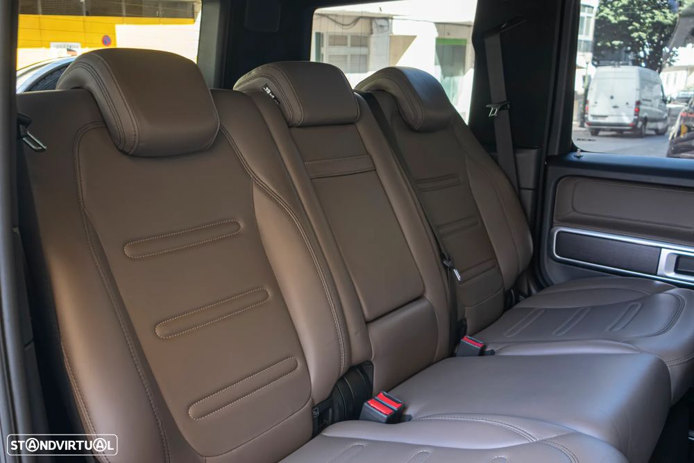 Mercedes-Benz G 350 d 9G-TRONIC AMG Line - 35