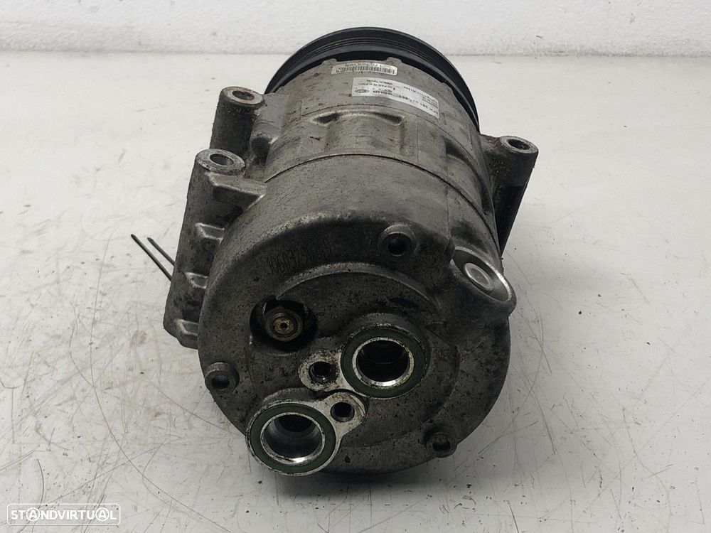 Compressor de ar condicionado Usado VOLVO V70 III 2.0 D | 10.07 - 12.15 REF. 8FK... - 4
