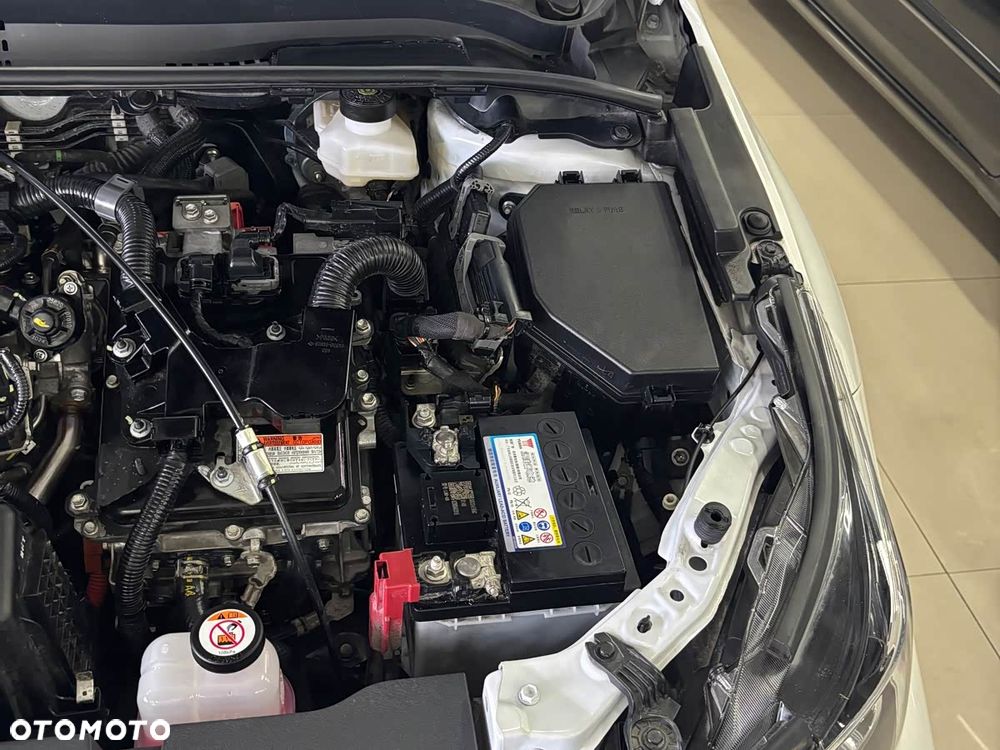 Toyota Corolla 1.8 Hybrid Comfort - 8