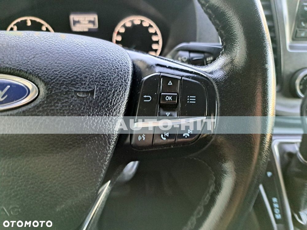 Ford Transit - 25