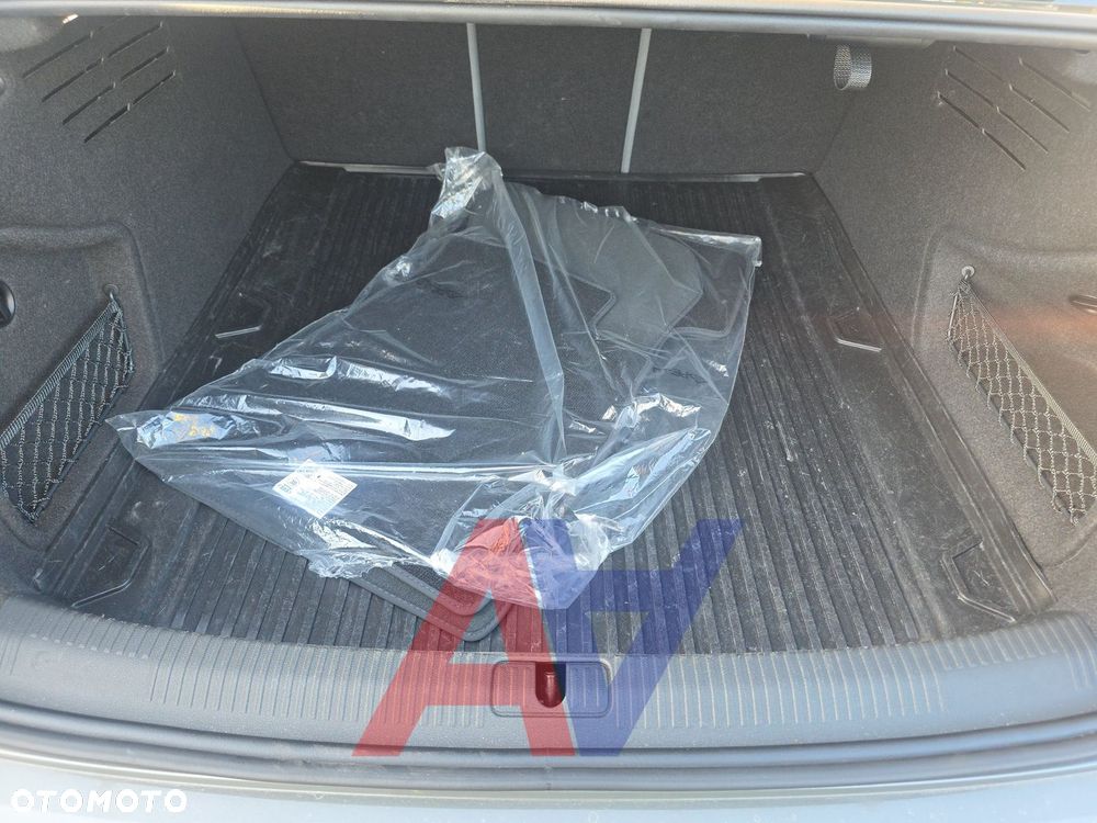 Audi A4 Limousine 45 TFSI mHEV Quattro S Line S tronic - 14