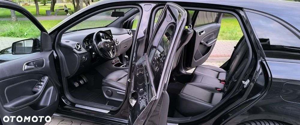 Mercedes-Benz Klasa B 200 CDI BlueEFFICIENCY EDITION 1 - 34