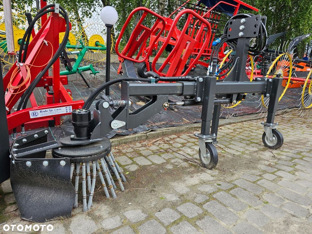 Szczotka do chwastów Odchwaszczarka rotacyjna hydrauliczna - 1