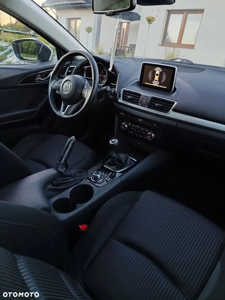 Mazda 3 - 10