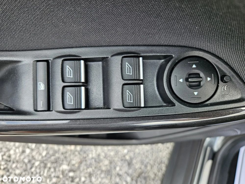 Ford Focus 1.5 TDCi DPF Start-Stopp-System Titanium - 28