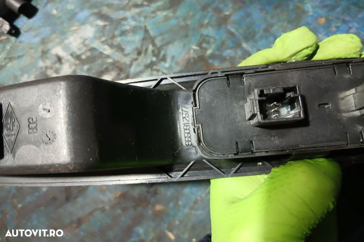Butoane geam sofer 9650912577 9650912577 Citroen C4 1 [2004 - 2008] H - 4
