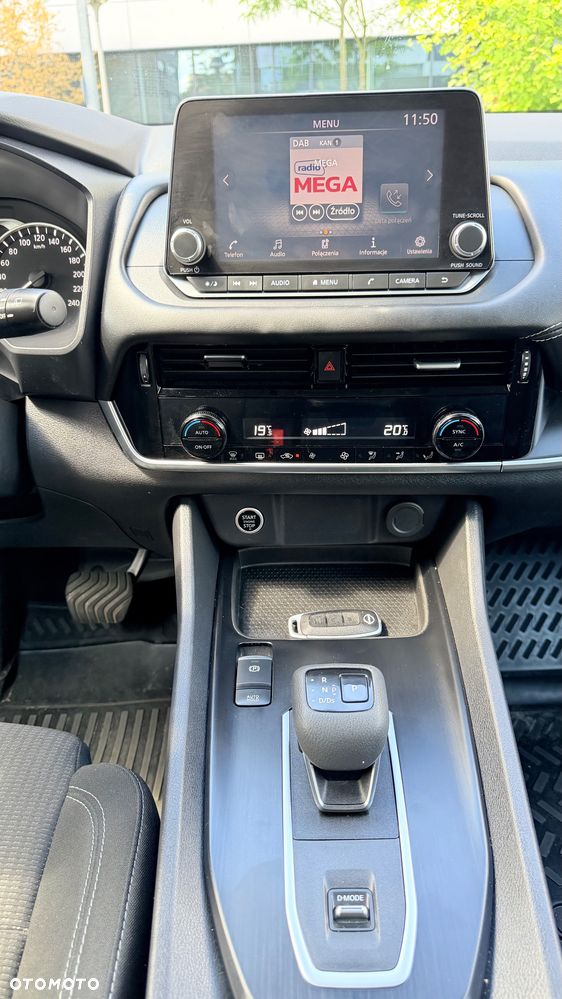 Nissan Qashqai 1.3 DIG-T mHEV N-Connecta Xtronic - 14