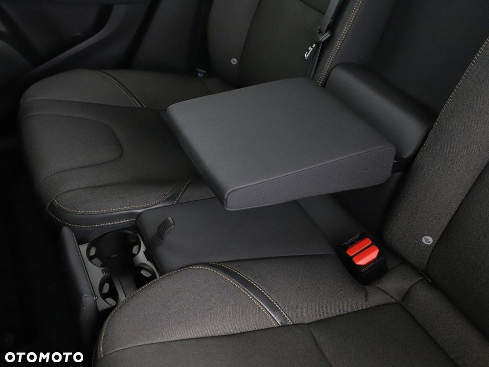 Volvo V40 Cross Country D3 Geartronic Linje You - 34