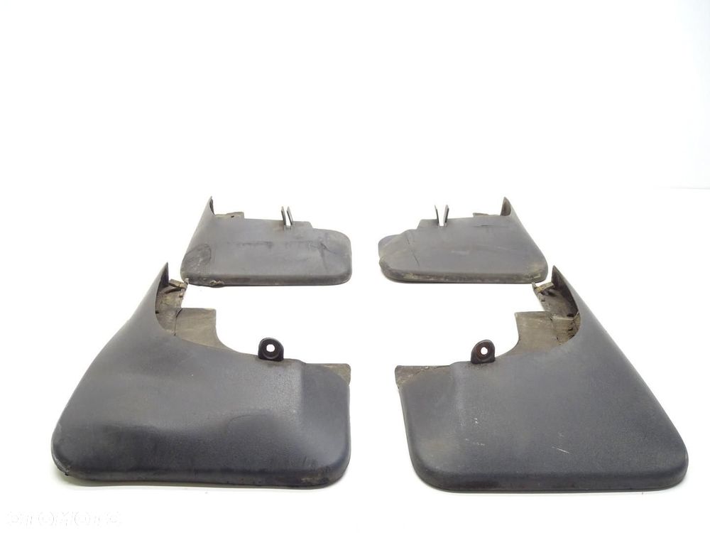 OSŁONA PRZECIWBŁOTNA CHLAPACZE PRZÓD TYŁ KOMPLET 5N0075101 VW TIGUAN I 5N - 2