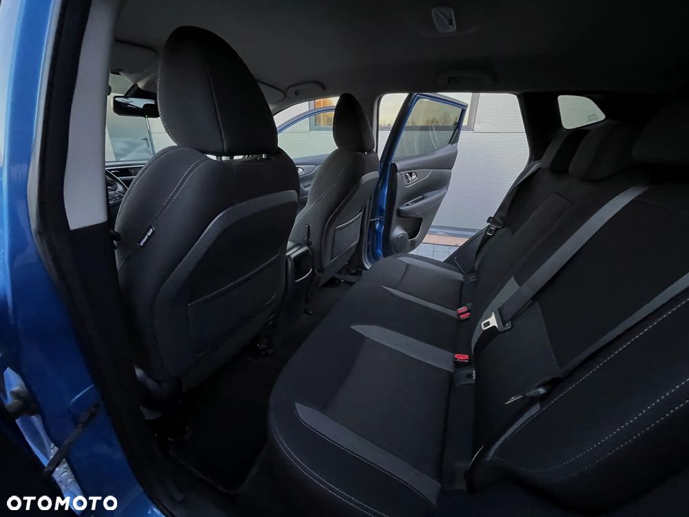 Nissan Qashqai 1.3 DIG-T N-CONNECTA - 21