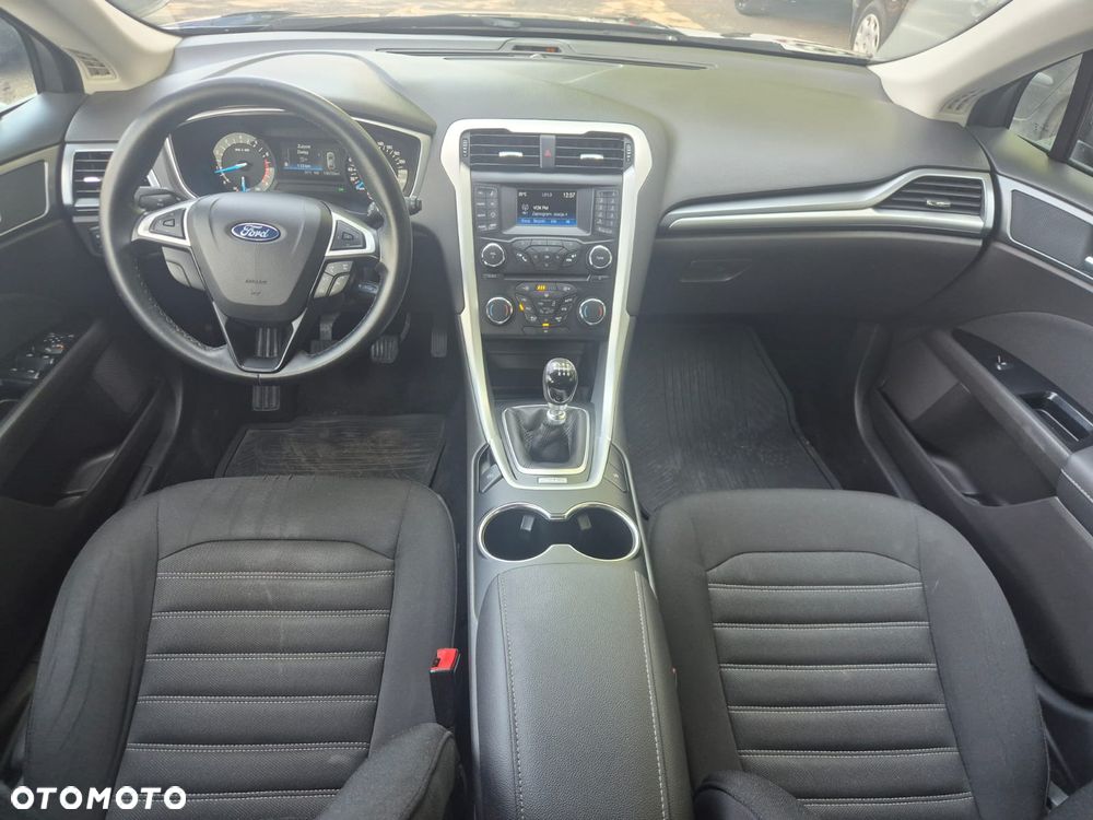 Ford Mondeo 1.5 EcoBoost Trend - 10