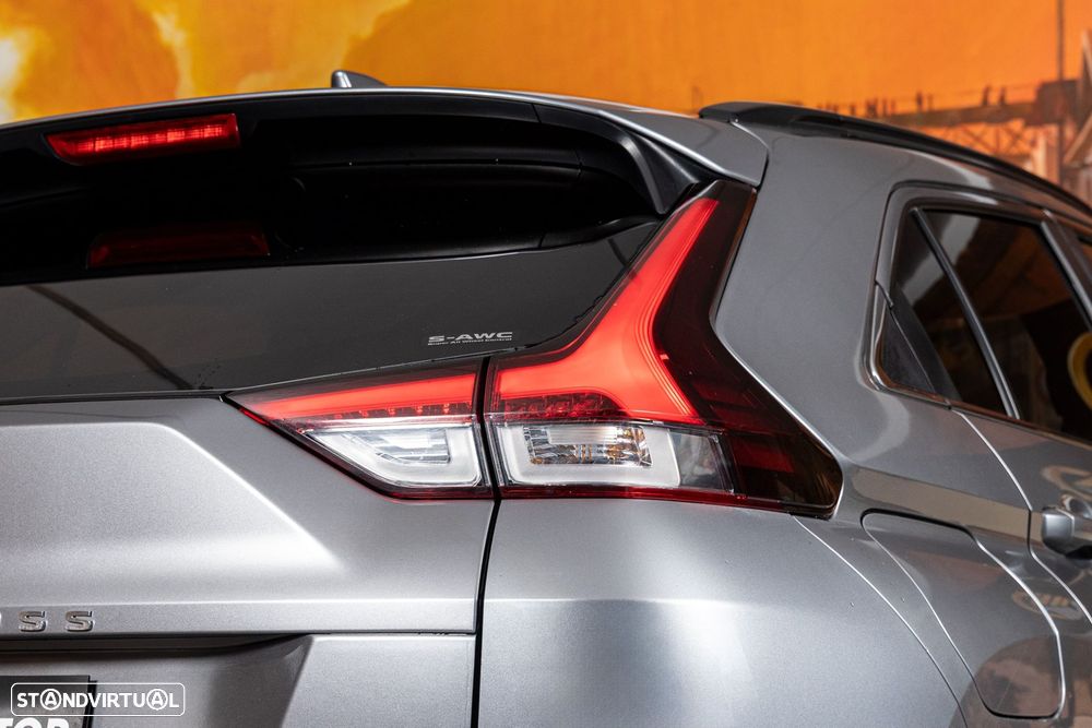 Mitsubishi Eclipse Cross 2.4 PHEV eMotion - 9